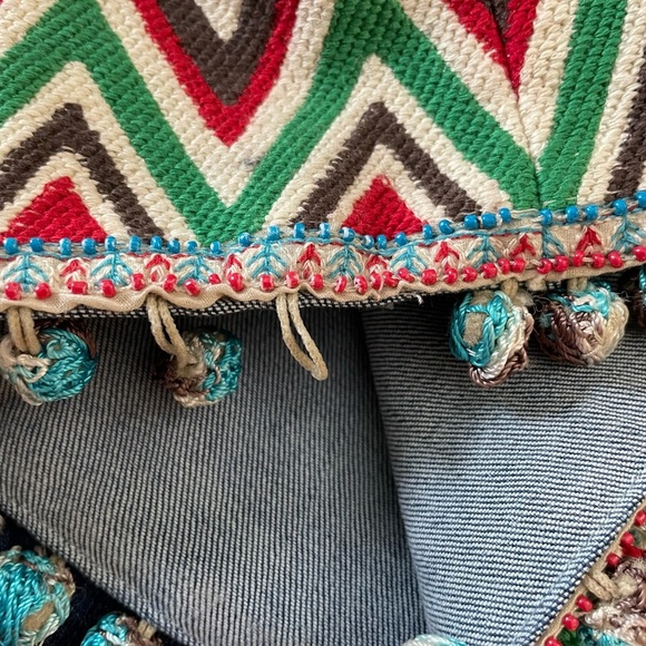 Alice + Olivia Beta Crop Wide Leg Blue Jean Embroidery Sequins Tassels Size 28 - Picture 11 of 15